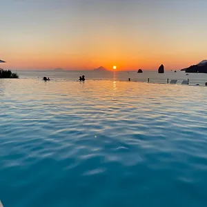***** Hotell Therasia Sea And - The Leading Of The World Italien