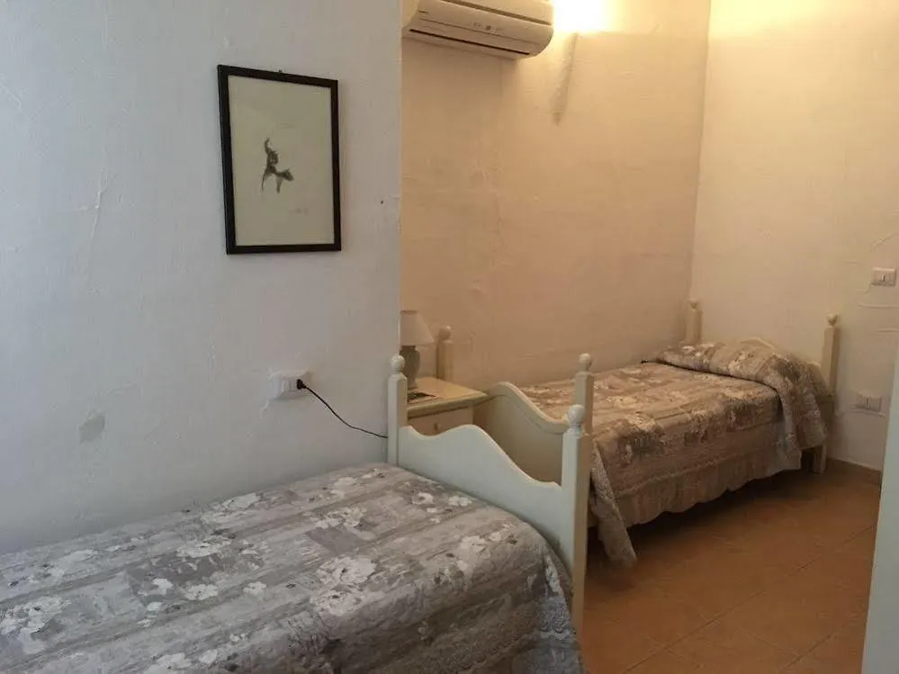Hotel Ristorante S'Astore Benetutti 4*,